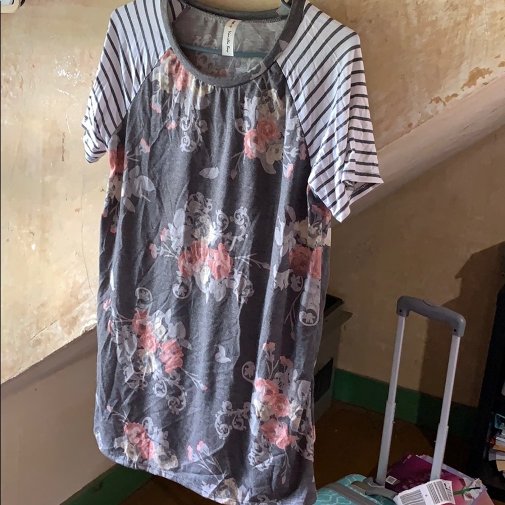 New Dressy T-shirt